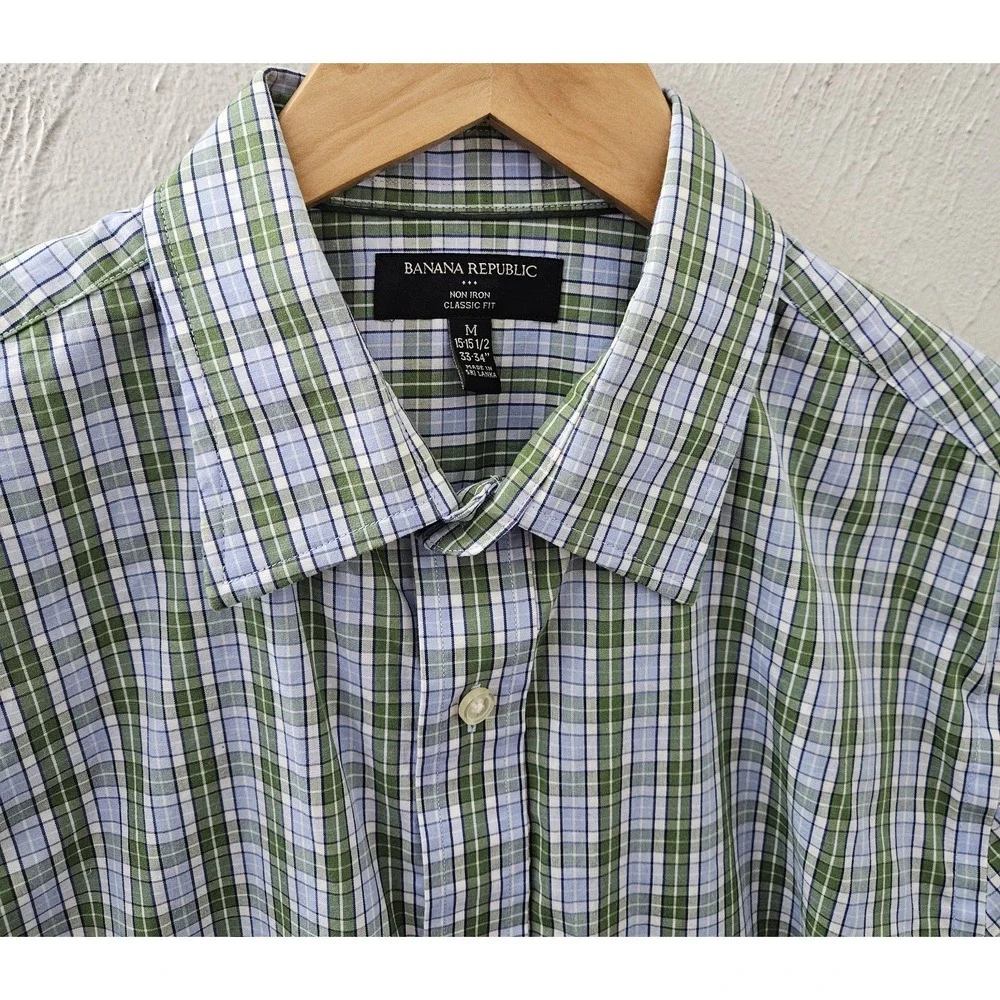 Banana Republic Mens Button Down Shirt Non Iron‎ Medium 15-15.5 Green Blue Plaid